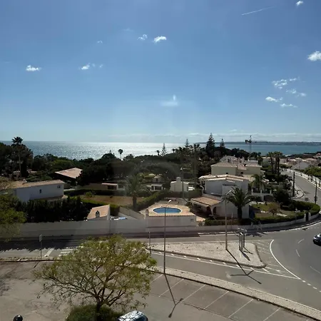 아파트 Gale Mar By *